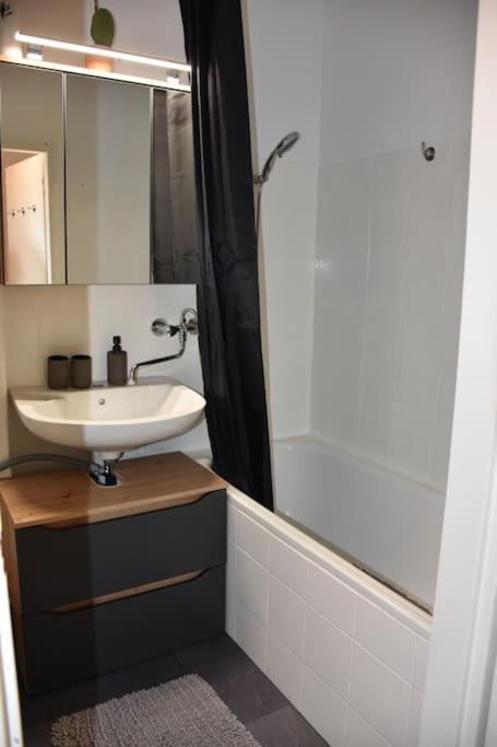 Zentrales Studio-Apartment In Linz, Arbeiter-Hit Exterior foto